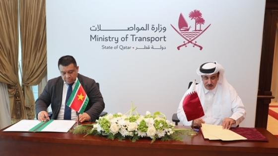 جانب من توقيع الاتفاقية