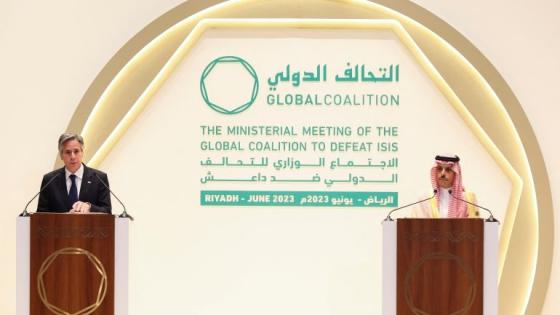 جانب من المؤتمر الصحفي المشترك