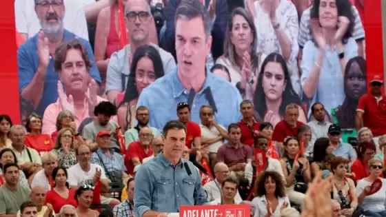 رئيس الوزراء الاشتراكي بيدرو سانشيز