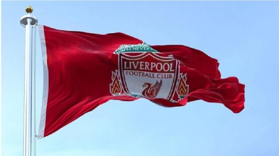 علم نادي ليفربول الإنجليزي