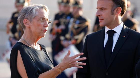 الرئيس الفرنسي و رئيسة الوزراء