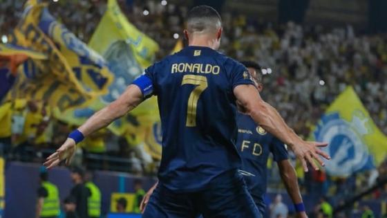 احتفال كريستيانو رونالدو بأحد أهدافه في مباراة النصر والشباب