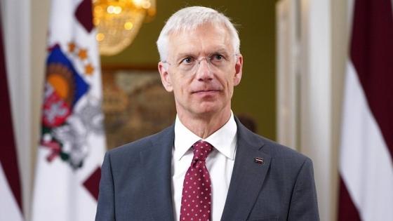 رئيس وزراء لاتفيا كريسيانيس كارينس