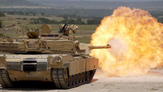 دبابة أبرامز أمريكية تطلق قذيفة يورانيوم منضب - أرشيفية