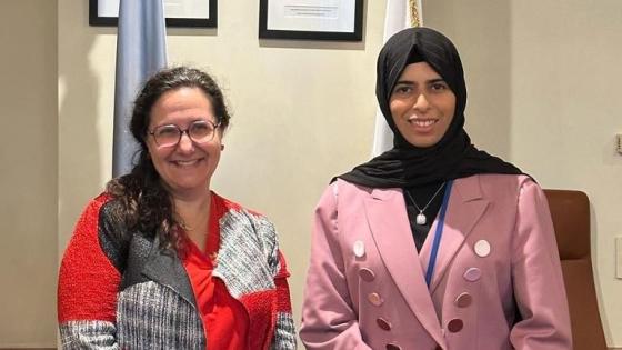 على هامش الاجتماع