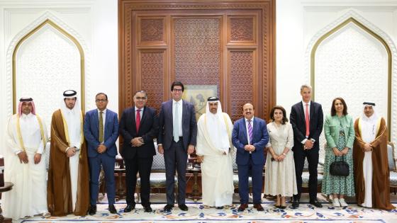 صورة جماعية عقب الاجتماع