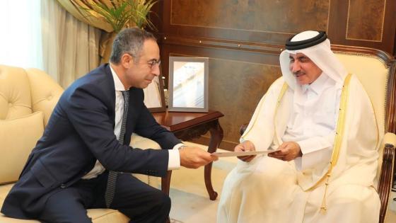 جانب من تسليم رسالتي وزير المواصلات المصري