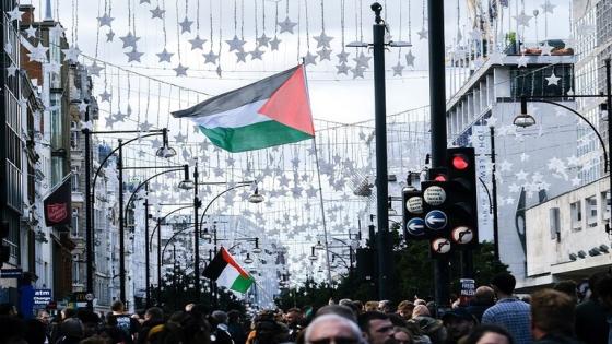 جانب من المسيرة