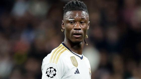 الفرنسي إدواردو كامافينغا