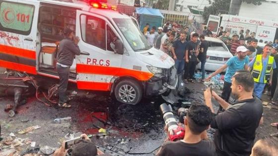 سيارات الإسعاف لم تنج من عدوان الاحتلال أمام مجمع الشفاء