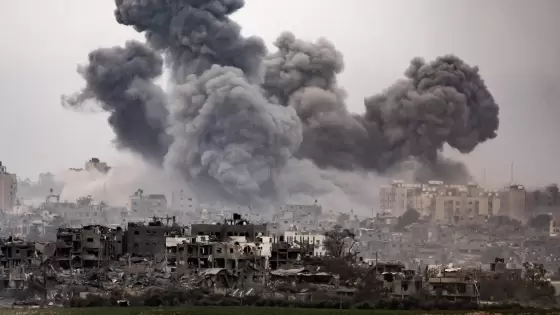 إلحاق الضرر الجزئي بنحو 220 ألف منزل