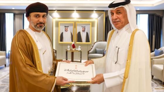 جانب من تسلم أوراق الاعتماد