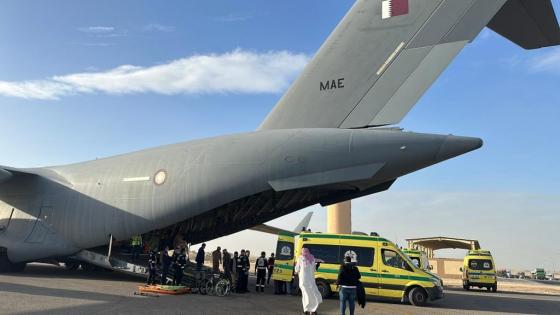 المساعدات القطرية في مطار العريش