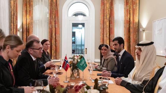 جانب من المباحثات