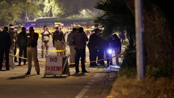 من موقع الانفجار