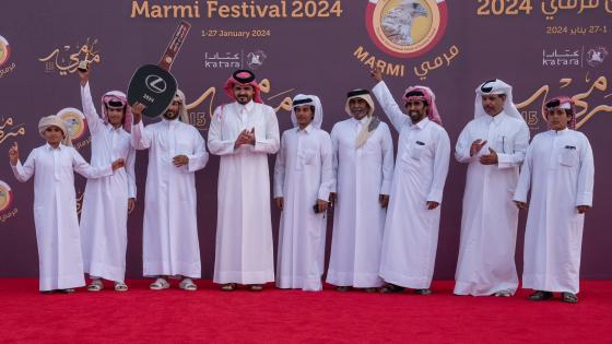 جانب من تتويج الفائزين