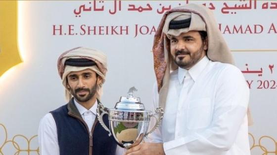 جانب من تتويج الفائزين