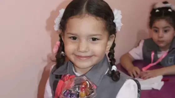 الطفلة الشهيدة هند رجب