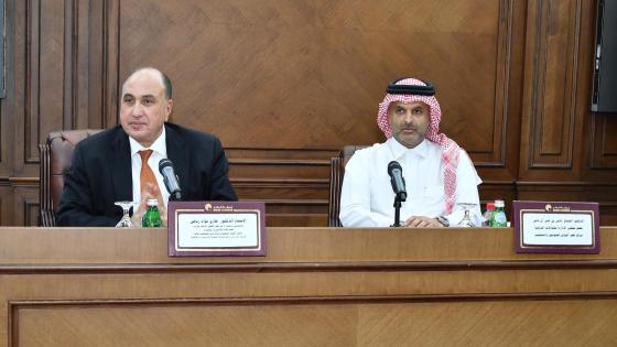 جانب من الندوة