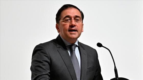 وزير الخارجية الاسباني خوسيه مانويل ألباريس