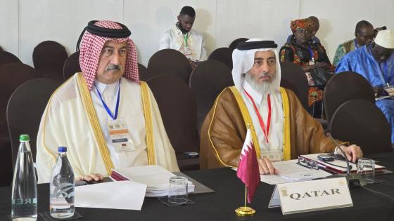 سعادة السيد سعد بن أحمد المسند وسعادة السيد خالد بن عباس كمال