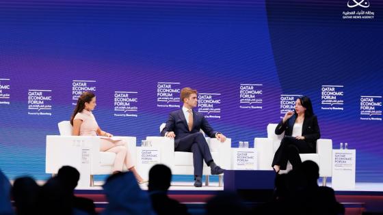 جانب من نقاشات الجلسة