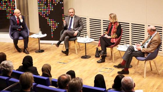 جانب من مشاركة المتحدث الرسمي للخارجية في فعالية المعهد السويدي