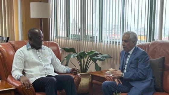 جانب من اللقاء