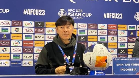 شين تاي يونغ المدير الفني للمنتخب الإندونيسي