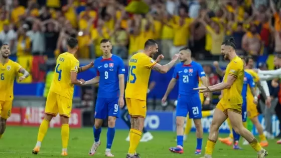 مباراة رومانيا وسلوفاكيا
