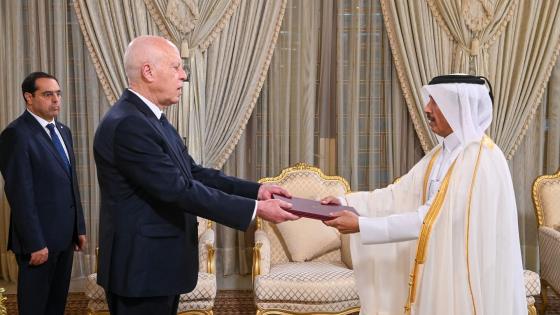 جانب من تسليم أوراق الاعتماد