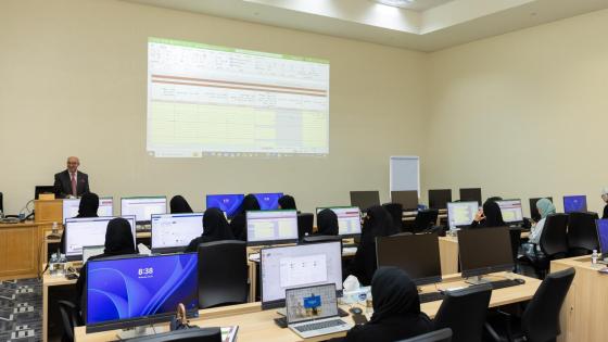 جانب من الورشة