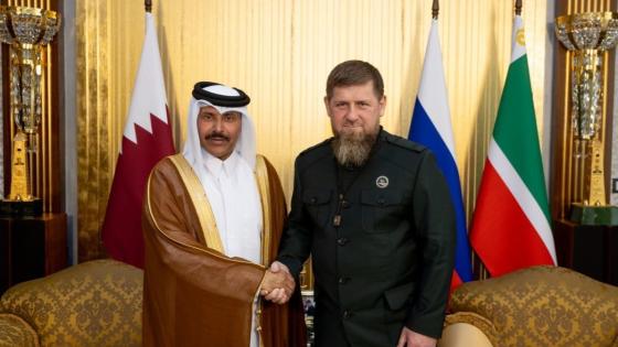 على هامش المقابلة