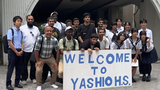 مجموعة من الطلاب المشاركين