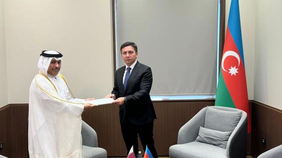 جانب من تسليم أوراق الاعتماد