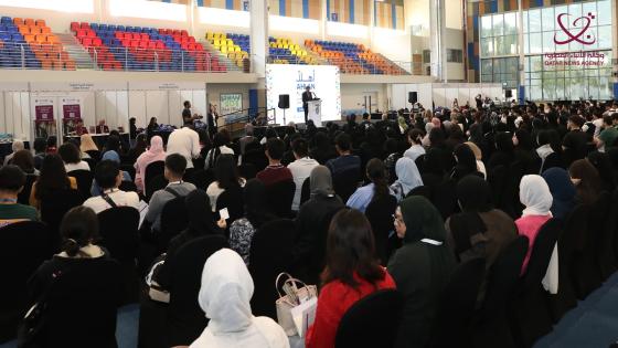 جانب من استقبال الطلبة