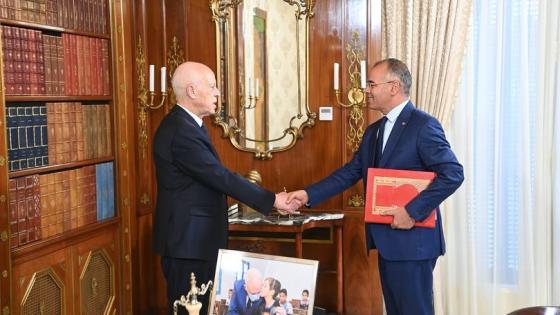 الرئيس التونسي قيس سعيد ورئيس الحكومة التونسية