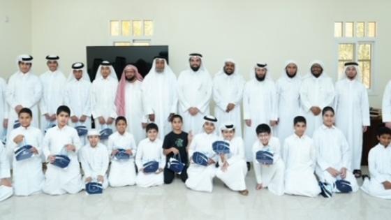 جانب من تكريم الطلاب