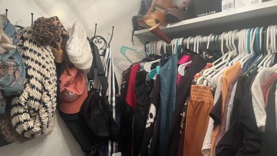 ملابس اشترتها إليسا أثناء نومها