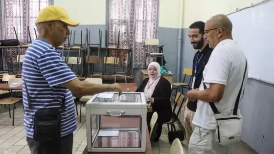 جانب من عملية الاقتراع