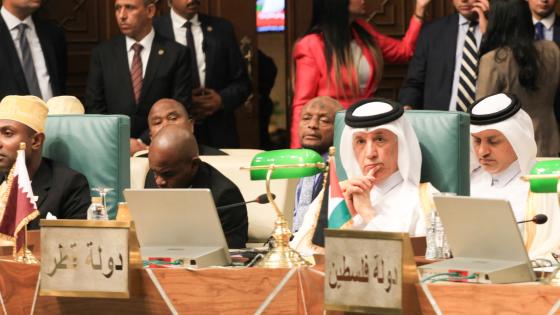 سعادة السيد سلطان بن سعد المريخي وزير الدولة للشؤون الخارجية