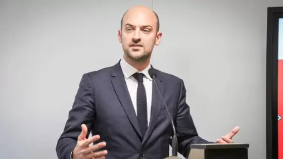 وزير خارجية فرنسا جان نويل بارو