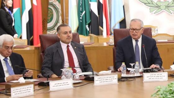 جانب من المشاركة القطرية بالمؤتمر