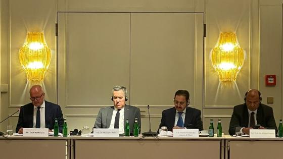 جانب من الاجتماع