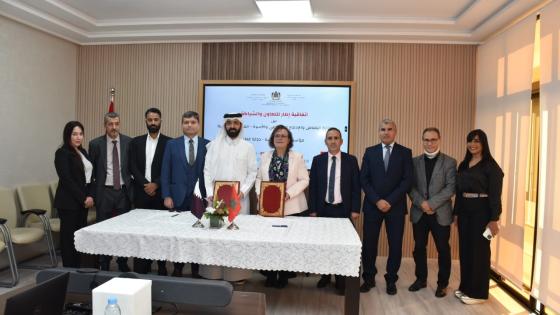 جانب من توقيع الاتفاقية