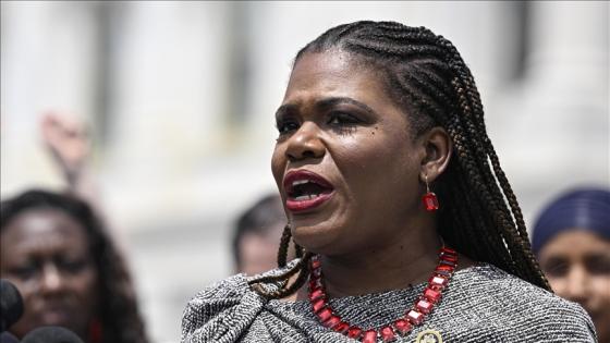 كوري بوش عضو مجلس النواب الأمريكي