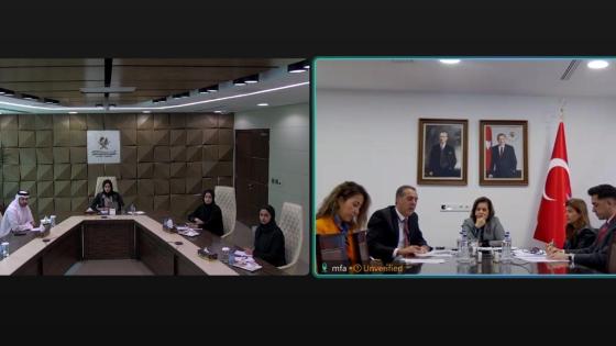 جانب من الاجتماع عبر تقنية الاتصال المرئي