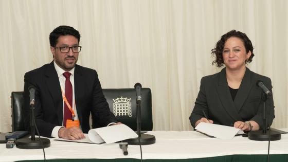 خلال توقع مذكرة التفاهم