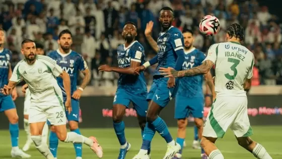 الأهلي ضد الهلال