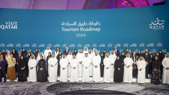 رئيس الوزراء في صورة جماعية على هامش الفعاليات